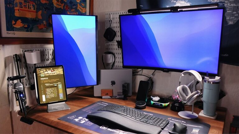 2022 desksetup cover